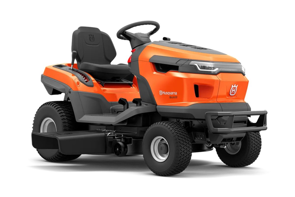 Tondeuse autoportée Husqvarna TS 217T à 2 cylindres - Coupe 108CM