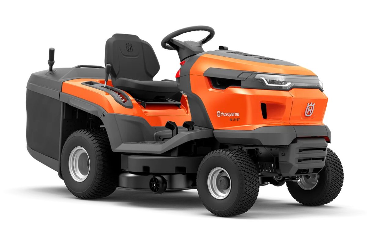Tondeuse autoportée Husqvarna TC 215T à 2 cylindres - Sac de ramassage - Coupe 95CM